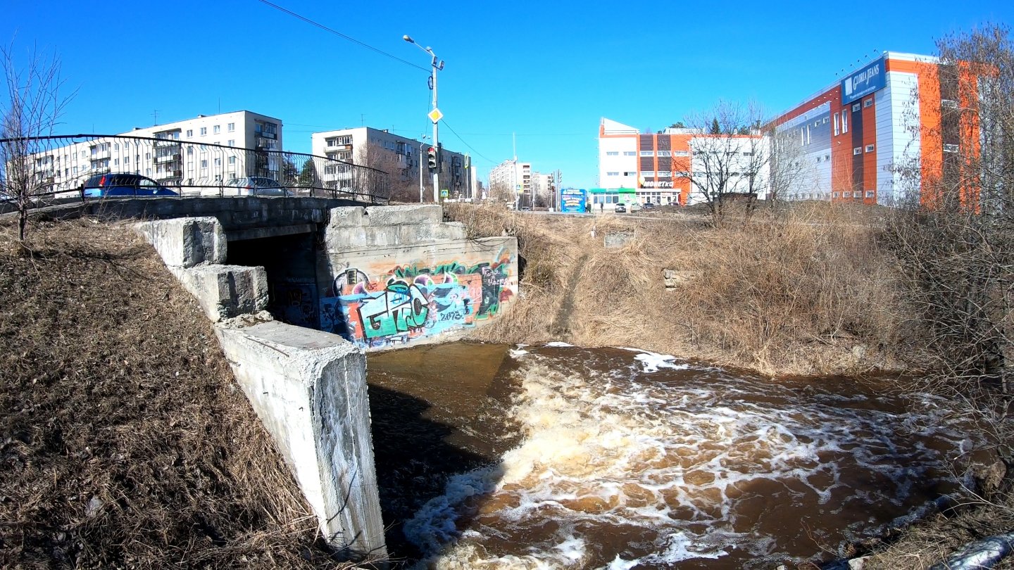 Новоуральске на 14 дней. Река Бунарка в Новоуральске. Река Бунарка. Река Бунарка в Новоуральске фото. Река Талая Новоуральск.